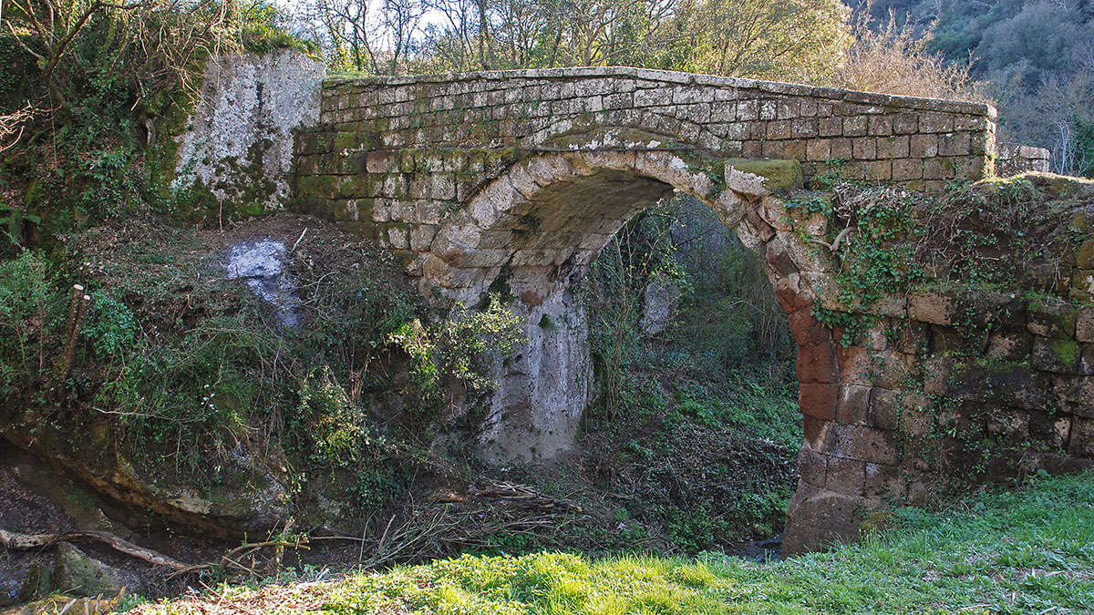 Via Clodia e Ponte della Rocca